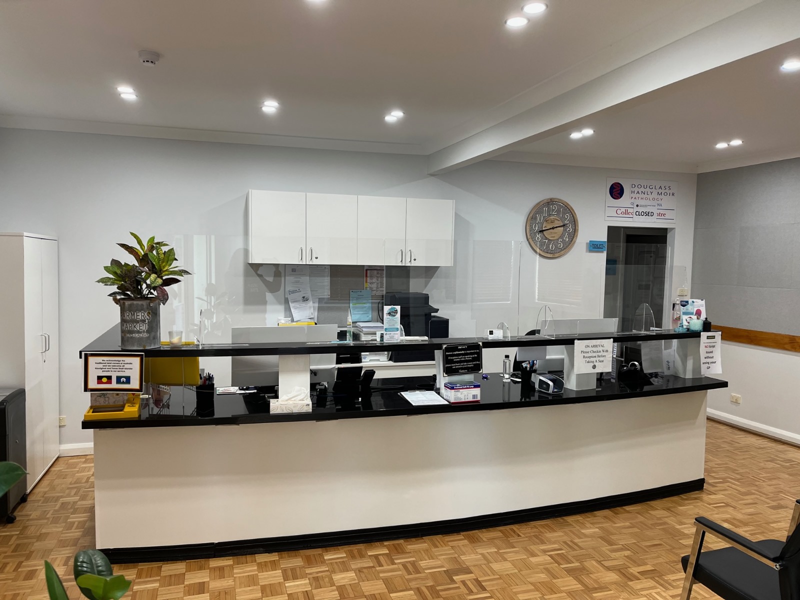 frontdesk-image
